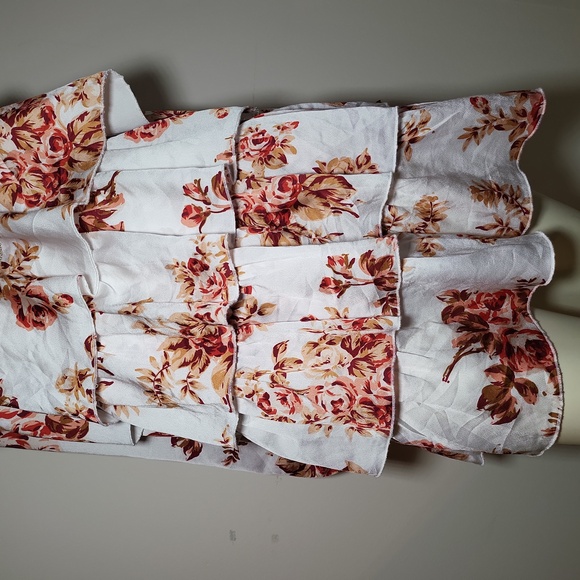 Nasty Gal Size 6 Floral High Neck Tiered Mini Dress - Picture 6 of 11